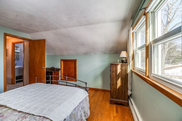 147 Sheehan Drive, Holyoke, MA 01040