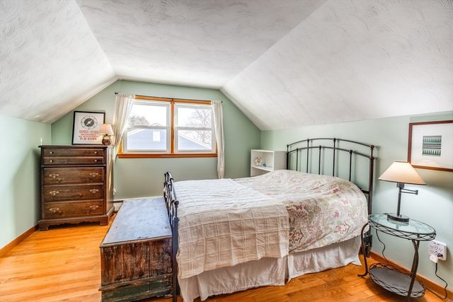 147 Sheehan Drive, Holyoke, MA 01040