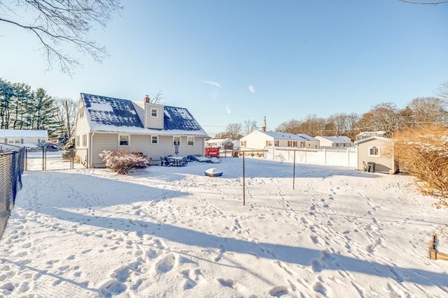 147 Sheehan Drive, Holyoke, MA 01040