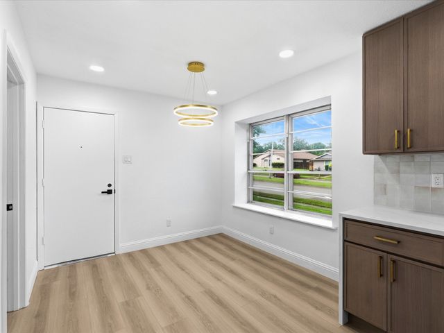 6 Collins Court, Richardson, TX 75081