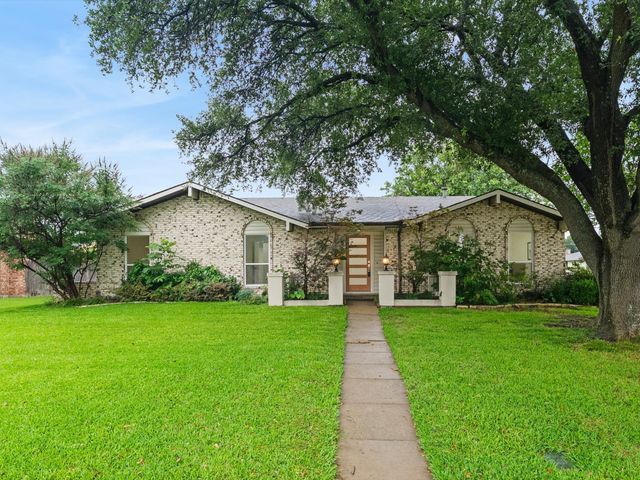 6 Collins Court, Richardson, TX 75081