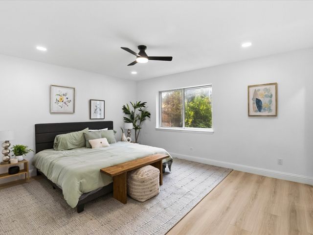 6 Collins Court, Richardson, TX 75081