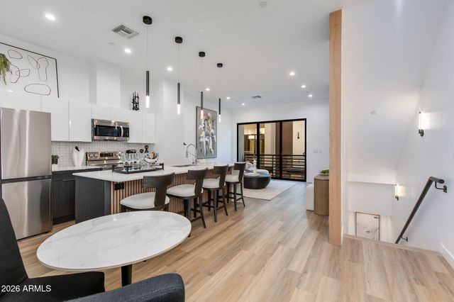 4220 N 32ND Street 14, Phoenix, AZ 85018