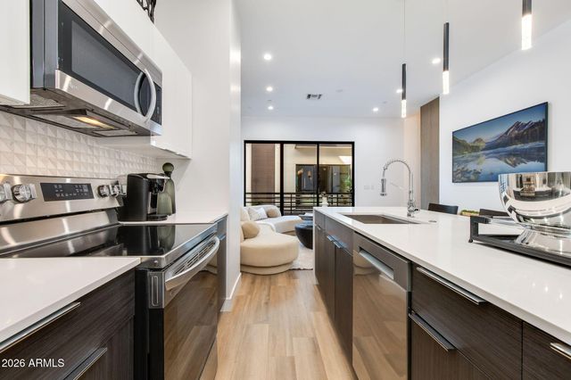 4220 N 32ND Street 14, Phoenix, AZ 85018