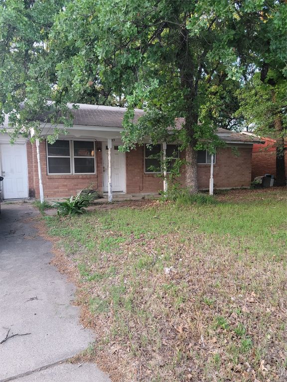 4805 Alandale Drive, Forest Hill, TX 76119