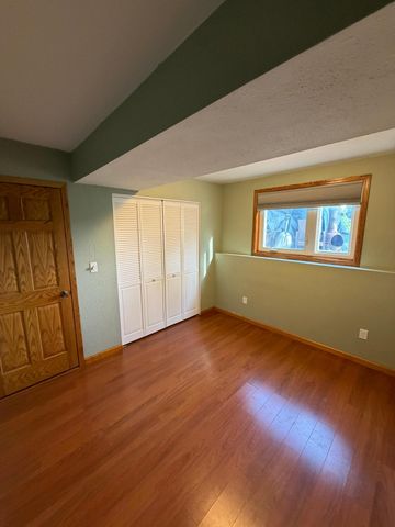513 Homestead Road, Mankato, MN 56001