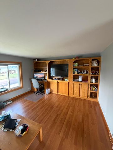 513 Homestead Road, Mankato, MN 56001
