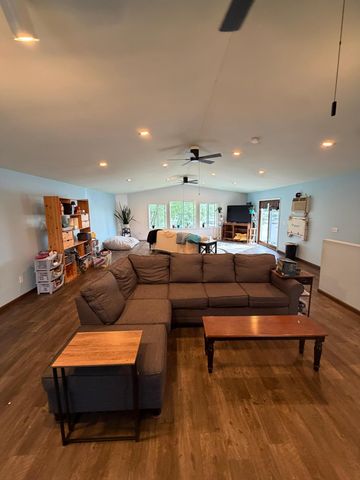 513 Homestead Road, Mankato, MN 56001