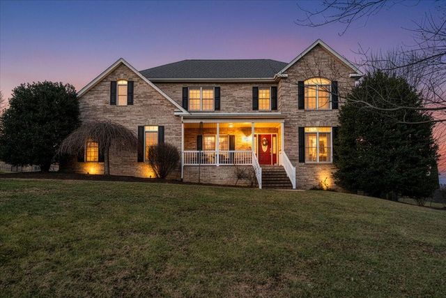 185 Walnut Manor DR, Fincastle, VA 24090