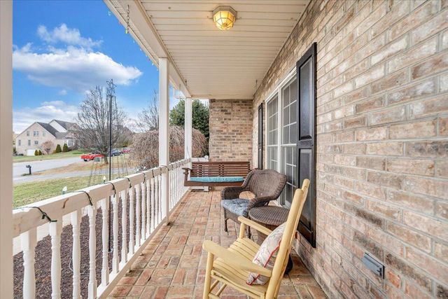 185 Walnut Manor DR, Fincastle, VA 24090