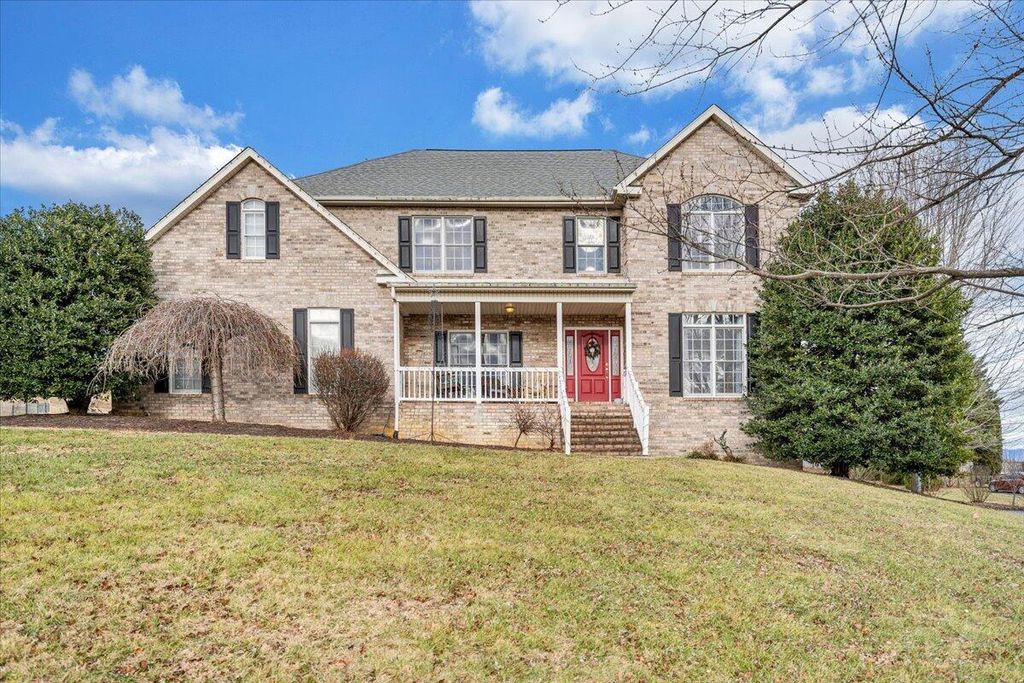 185 Walnut Manor DR, Fincastle, VA 24090