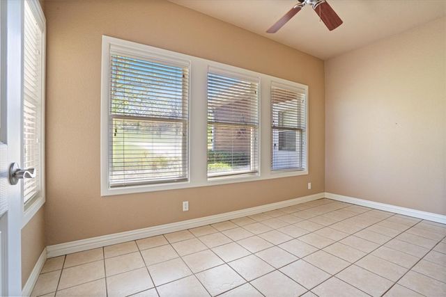 141 Hawn Avenue, Huntsville, AR 72740