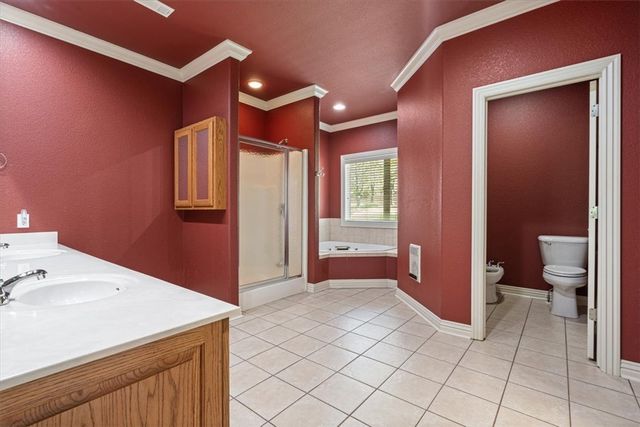 141 Hawn Avenue, Huntsville, AR 72740