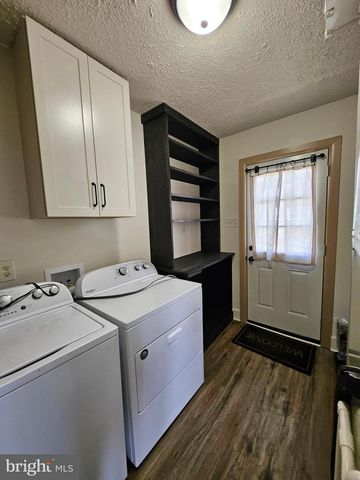 729 FAULKNER AVE, Martinsburg, WV 25401