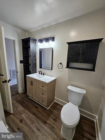 729 FAULKNER AVE, Martinsburg, WV 25401