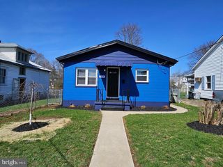 729 FAULKNER AVE, Martinsburg, WV 25401