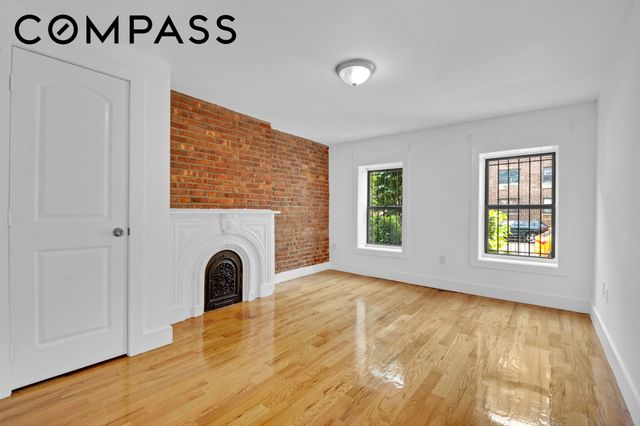 962 Gates Avenue, New York City, NY 11221