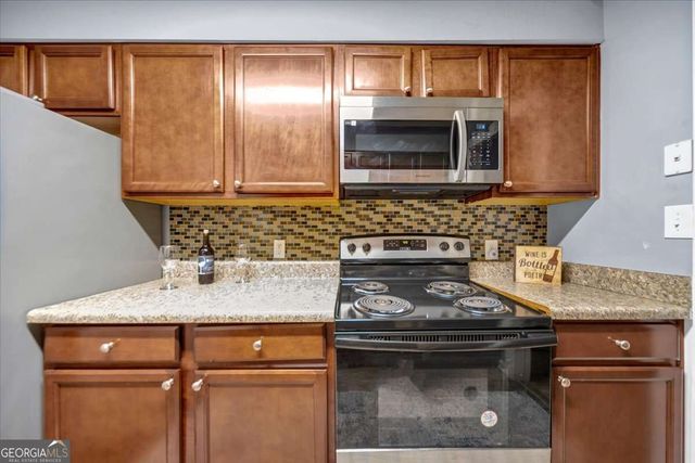 72 Place Fontaine, Lithonia, GA 30038