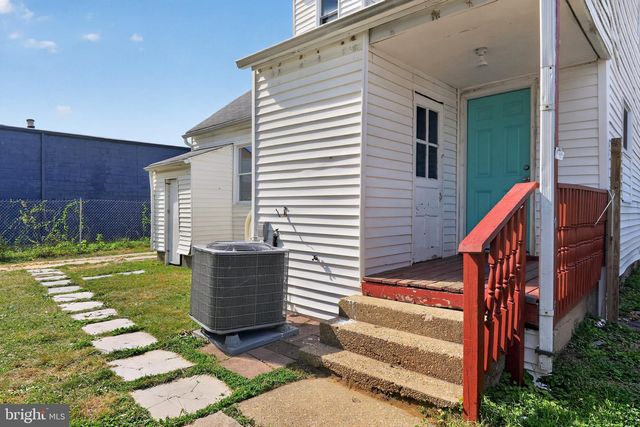 3207 RANDALL RD, Suitland, MD 20746