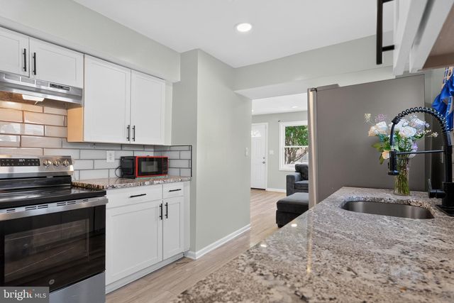 3207 RANDALL RD, Suitland, MD 20746