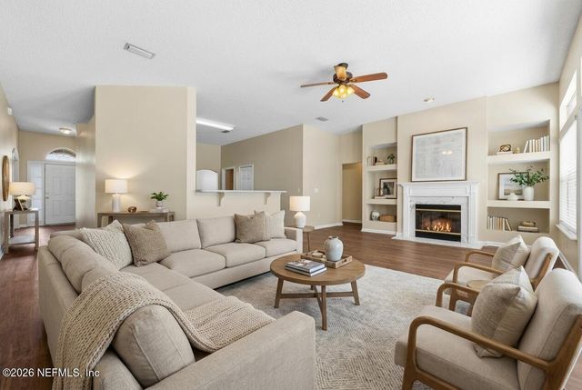 23856 FLORA PARKE Boulevard, Fernandina Beach, FL 32034