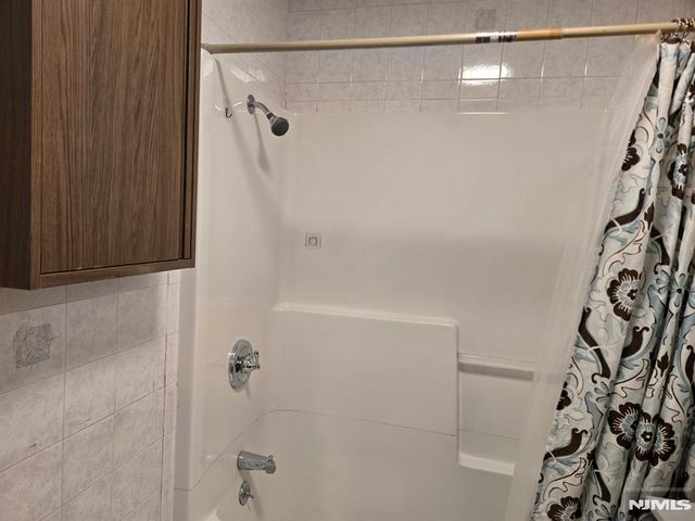 508 Broad Avenue 2FL Residenc, Ridgefield, NJ 07657