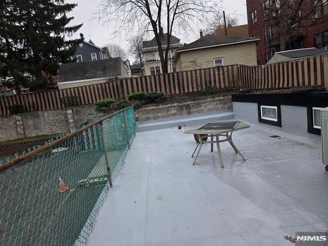 508 Broad Avenue 2FL Residenc, Ridgefield, NJ 07657