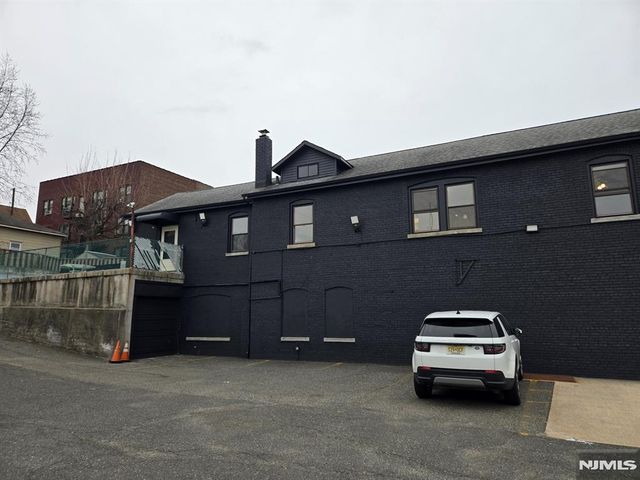 508 Broad Avenue 2FL Residenc, Ridgefield, NJ 07657