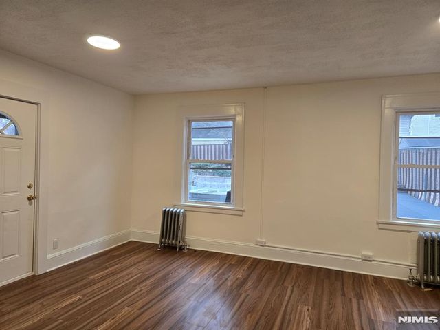 508 Broad Avenue 2FL Residenc, Ridgefield, NJ 07657
