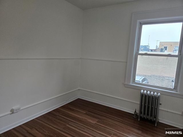 508 Broad Avenue 2FL Residenc, Ridgefield, NJ 07657