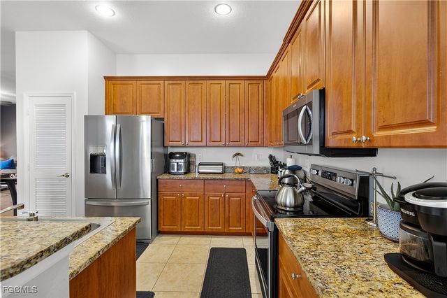 2524 Keystone Lake DR, Cape Coral, FL 33909