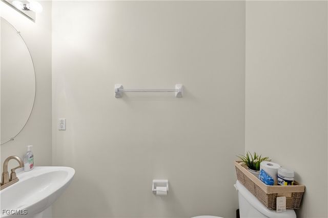 2524 Keystone Lake DR, Cape Coral, FL 33909