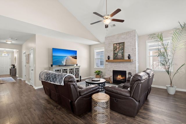 1044 Oak Bluff Avenue, Charleston, SC 29492