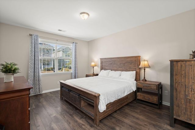 1044 Oak Bluff Avenue, Charleston, SC 29492