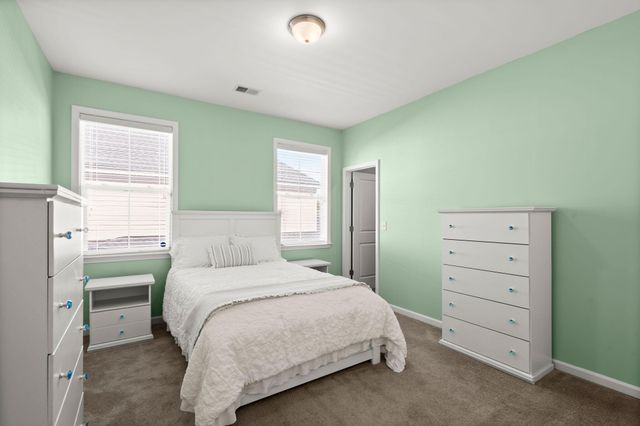 1044 Oak Bluff Avenue, Charleston, SC 29492