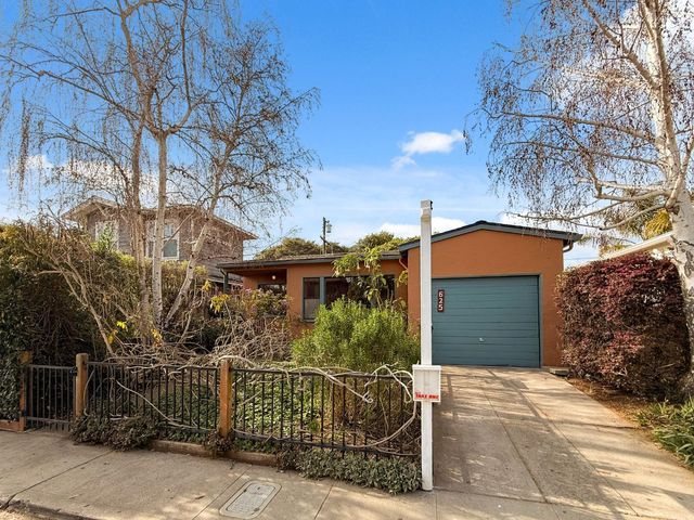 625 Gilroy Drive, Capitola, CA 95010