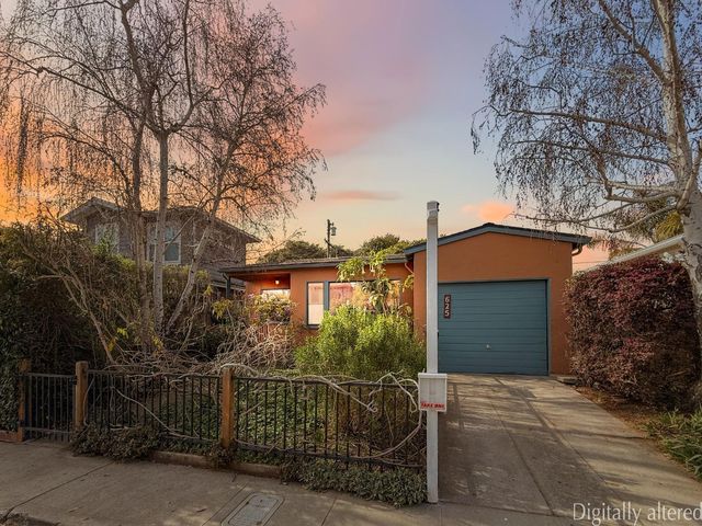 625 Gilroy Drive, Capitola, CA 95010