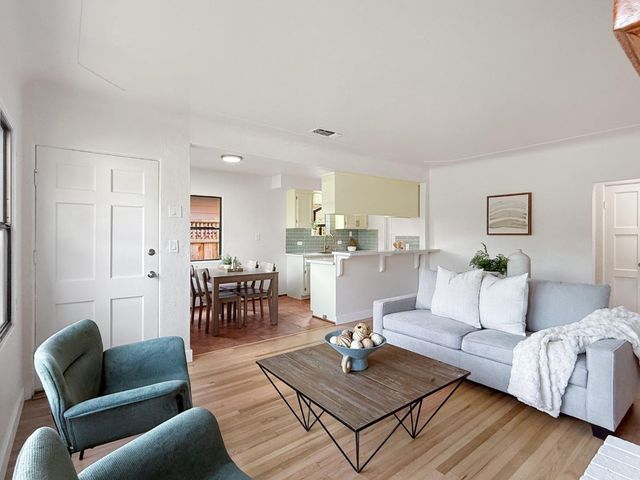 625 Gilroy Drive, Capitola, CA 95010