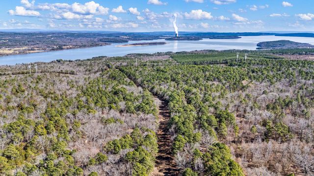 000 Flurry Road, Delaware, AR 72835