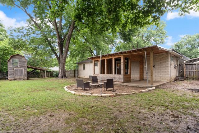 505 3rd Avenue, Gravette, AR 72736