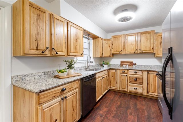 505 3rd Avenue, Gravette, AR 72736