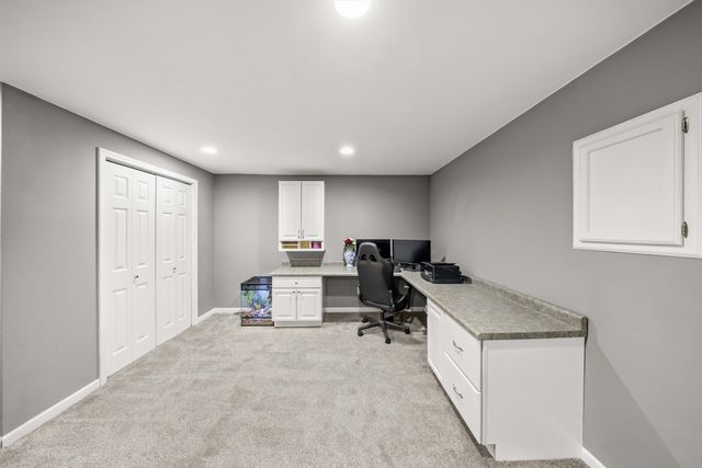4815 Wistful Vista Drive, West Des Moines, IA 50265