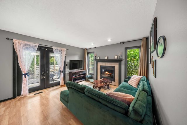 4815 Wistful Vista Drive, West Des Moines, IA 50265