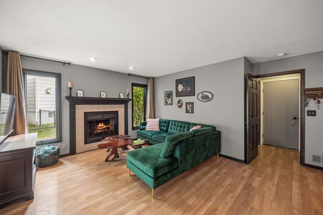 4815 Wistful Vista Drive, West Des Moines, IA 50265
