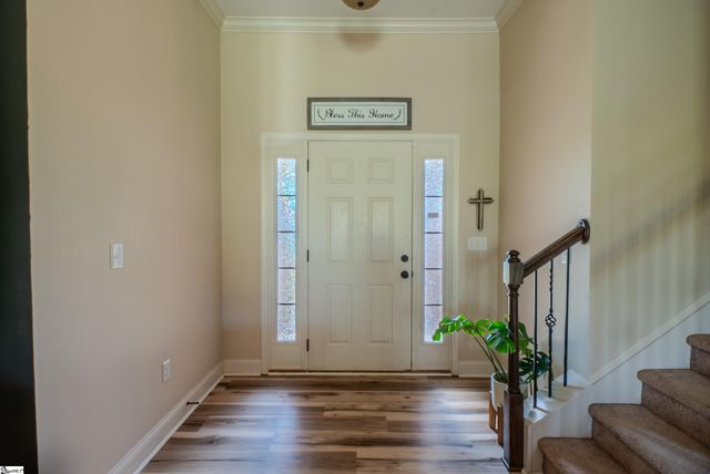 303 E Story Bush Lane, Inman, SC 29349