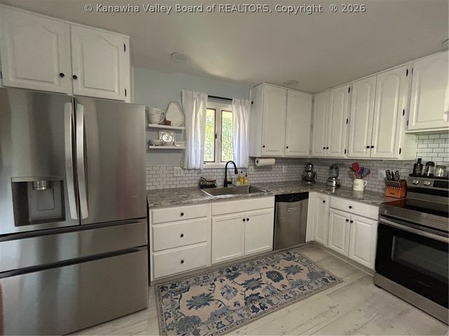 1501 Brentwood Road, Charleston, WV 25314