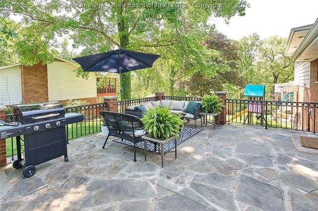 1501 Brentwood Road, Charleston, WV 25314