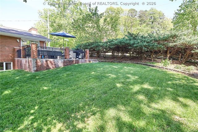 1501 Brentwood Road, Charleston, WV 25314