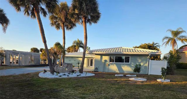 212 BAHIA VISTA DRIVE, Englewood, FL 34223