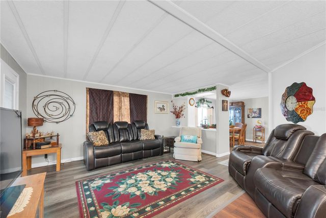 1934 BLUE LAKE DRIVE, Lakeland, FL 33801